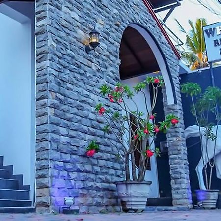 White Horse Mirissa Hotel Exterior photo